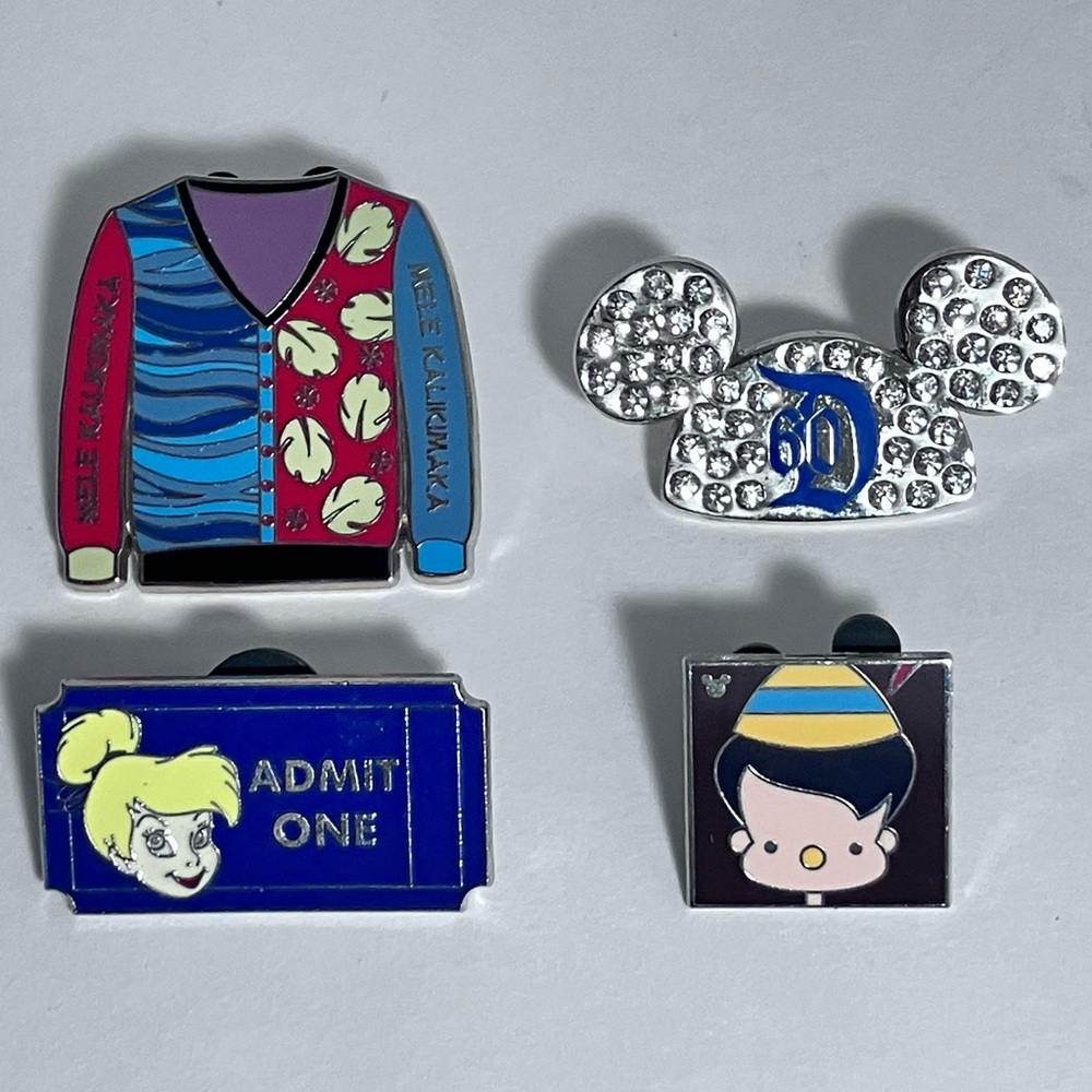 4 DISNEY TRADING PIN SET / Tinkerbell, PINOCCHIO, Ugly Sweater, 60th ANNIVERSARY
